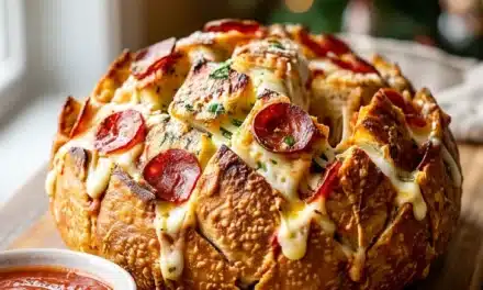 Blooming Onion Pizza Bread: A Delightful Fusion of Flavors