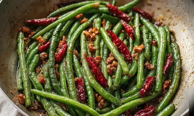 Sichuan Dry Fried Green Beans: A Quick and Flavorful Side Dish